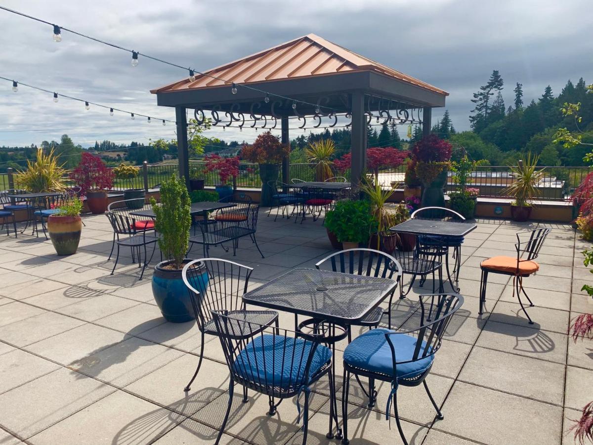 Holiday Inn Express Hotel & Suites North Sequim, An Ihg Hotel Exterior photo